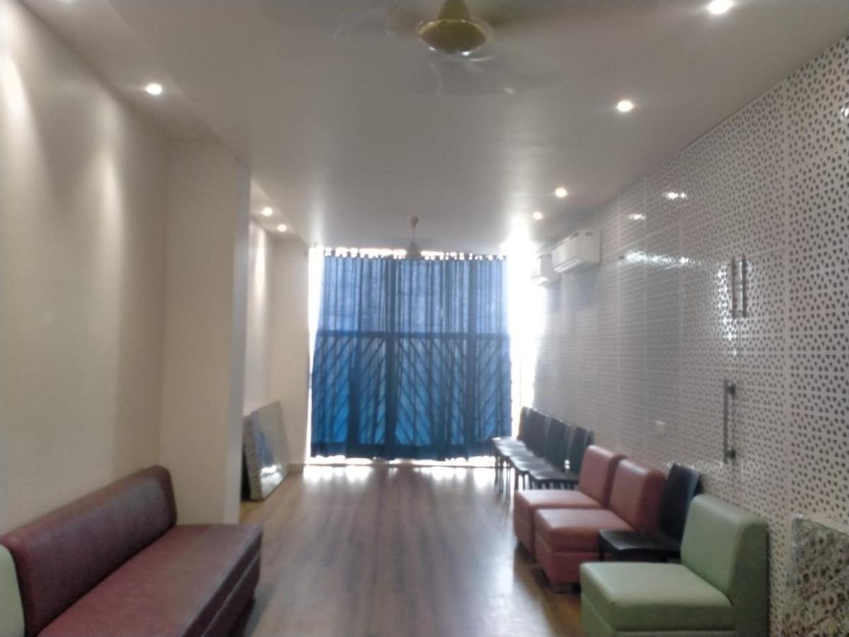 Hotel Pepper Hisar Exterior photo